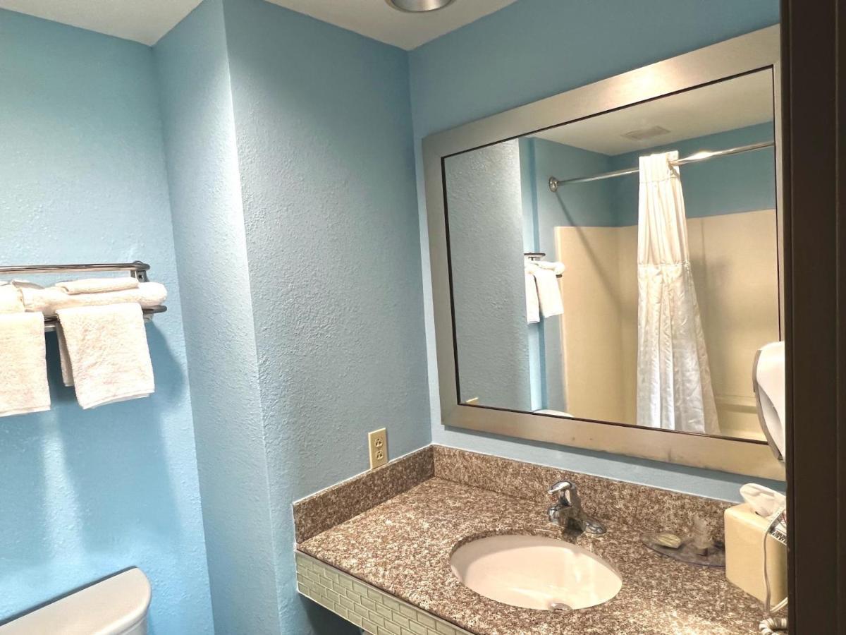 Hometowne Studios & Suites Washington Extérieur photo